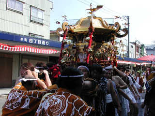 ���p�݂���